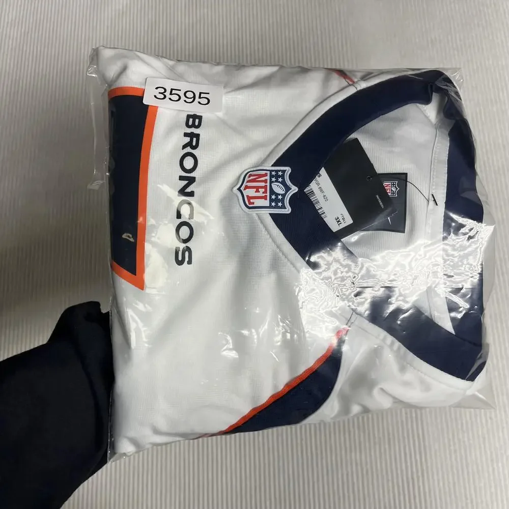 Denver Broncos Jersey Mens 3XL White NFL Football Russell Wilson 3 Nike On Field